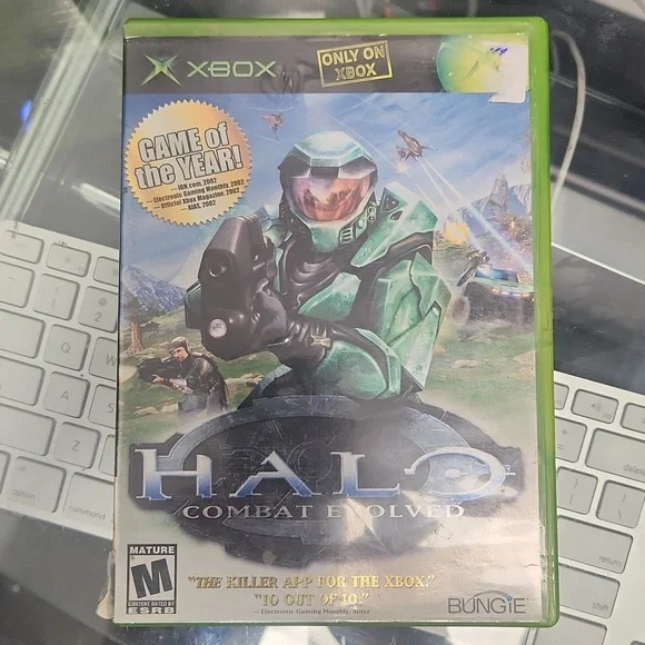 Halo - Picture 1 of 4